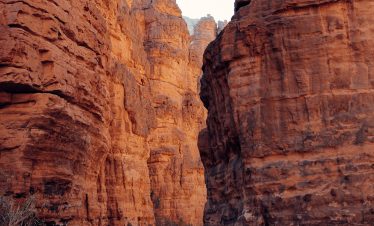Confidences Nomades créateur de voyage en Algérie - Circuit Sahara à Djanet Iherir au coeur du Tassili n’Ajjer