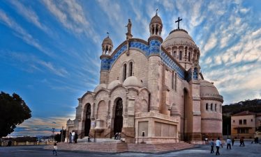 Confidences Nomades créateur de voyage en Algérie - Circuit Alger & Tipaza : Sur les traces de l'histoire romaine
