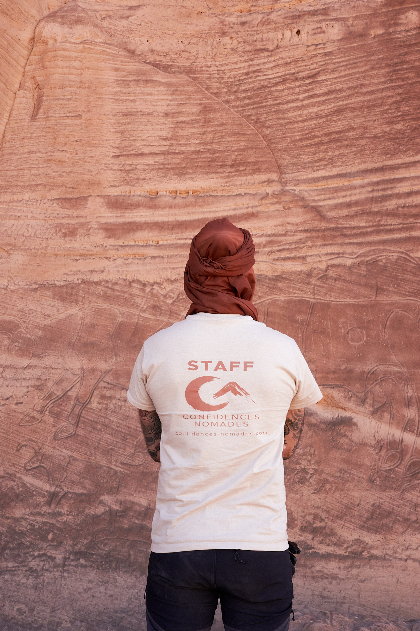 Confidences Nomades - Circuit Djanet – Tadrart Rouge au cœur des dunes et des gravures