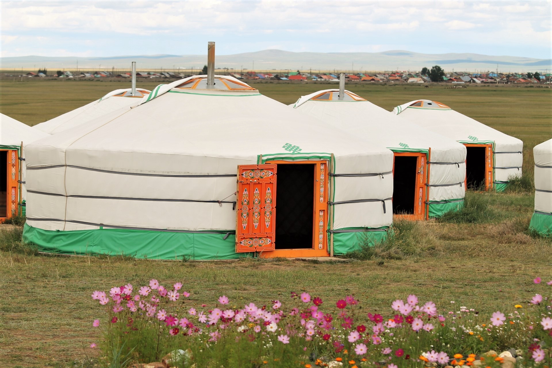 Confidences Nomades - Voyage chamanique en Mongolie 9 jours Le camp éco anja