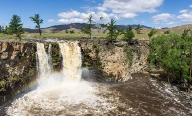 Confidences Nomades - Voyage chamanique en Mongolie 9 jours – Entrer dans la vie nomade Vallée de l’Orkhon (UNESCO)