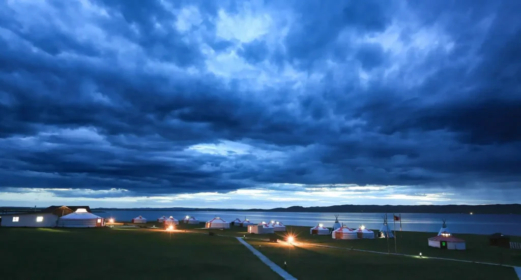 Le camp de yourtes - Khatan Ugii